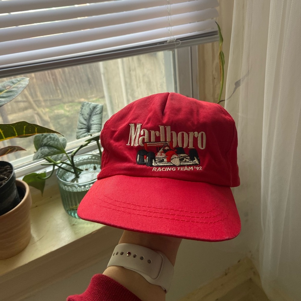 Rare Vintage Marlboro ‘92 racing hat with adjustable back. embroidered